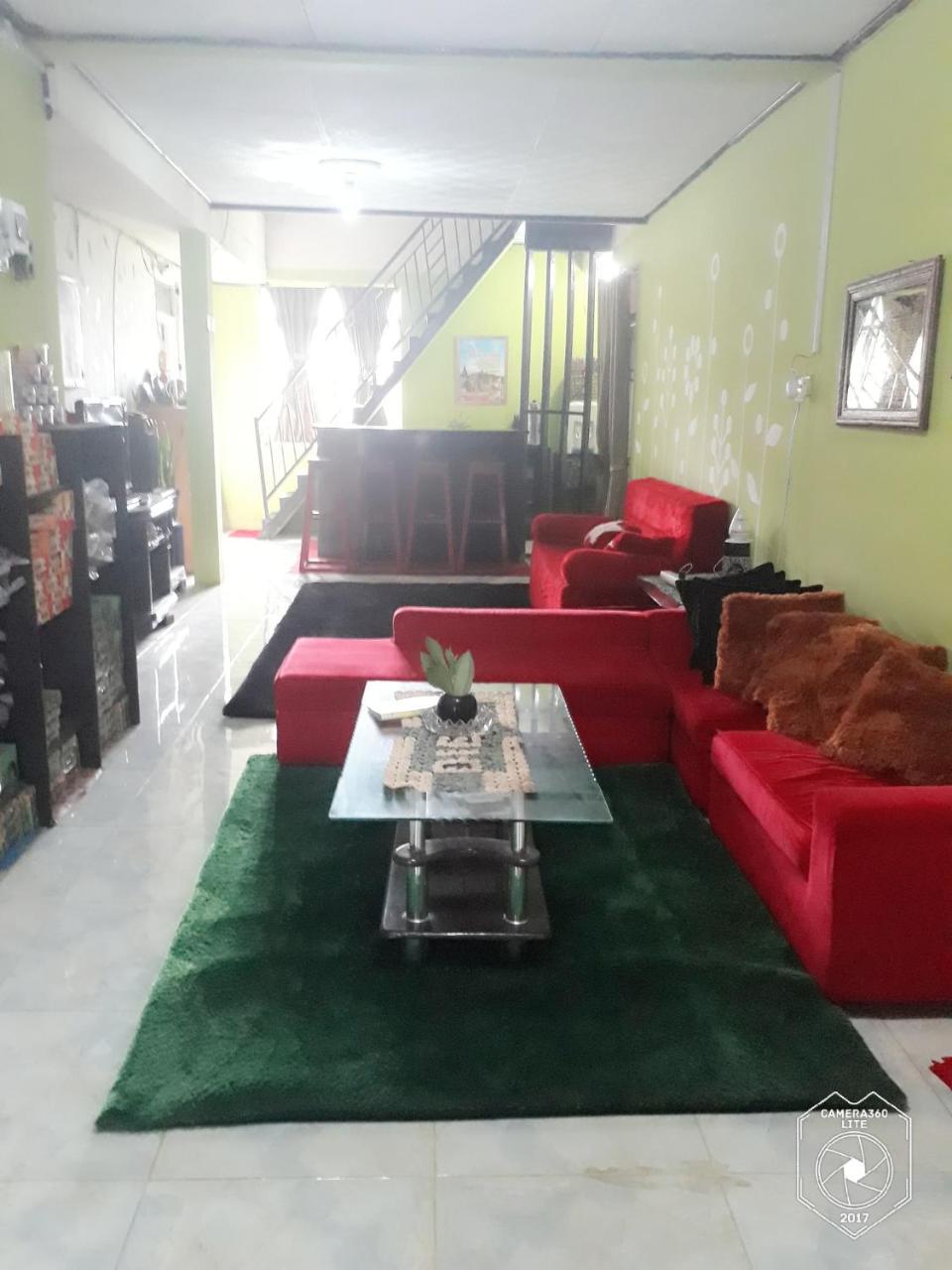 Green Savannah Homestay Syariah Diyeng المظهر الخارجي الصورة